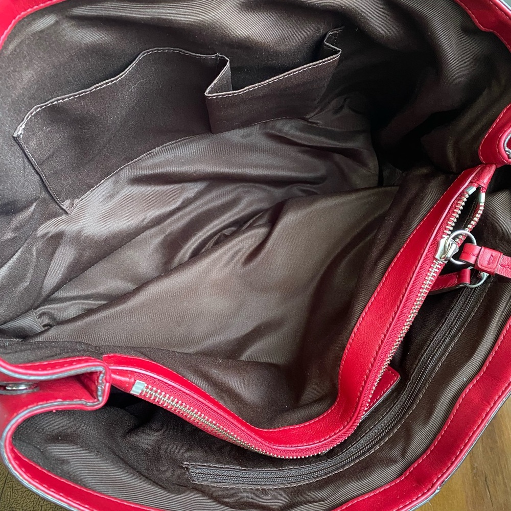Coach Soho Pleated Shoulder Tote - EUC! - Picture 15 of 16